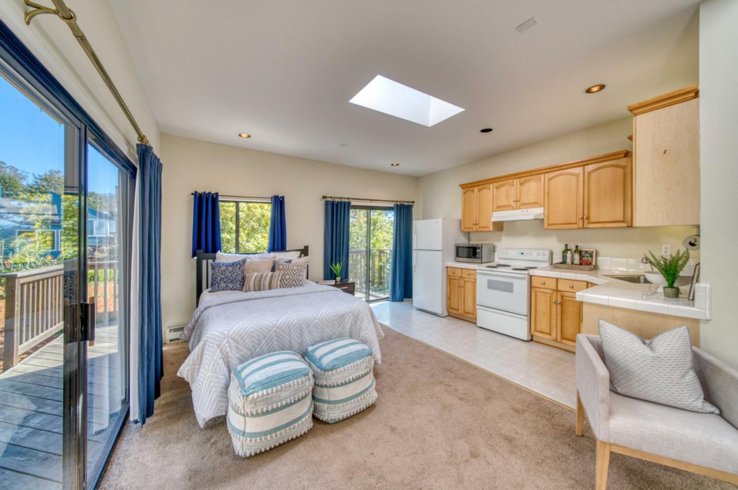 554 Francisco Street El Granada, CA 94018 - Photo 25 of 43 Gallery Image 25