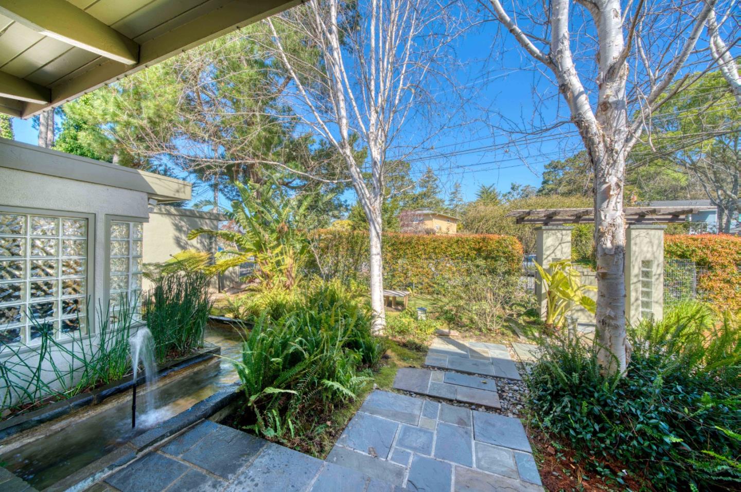 554 Francisco Street El Granada, CA 94018 - Photo 31 of 43 Gallery Image 31