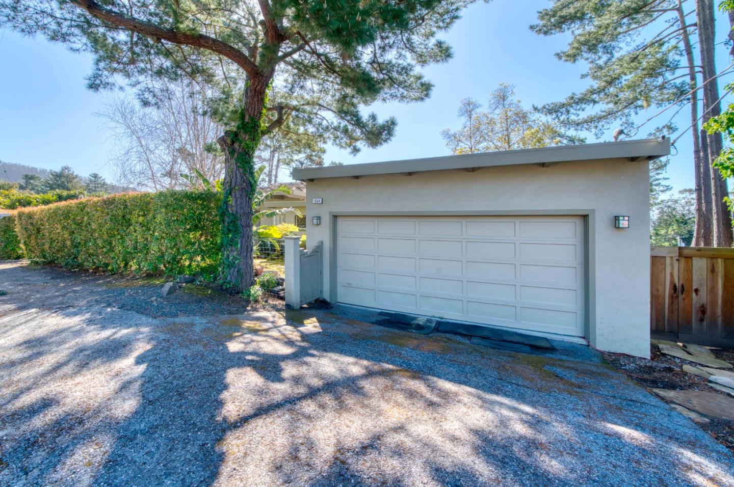 554 Francisco Street El Granada, CA 94018 - Photo 34 of 43 Gallery Image 34