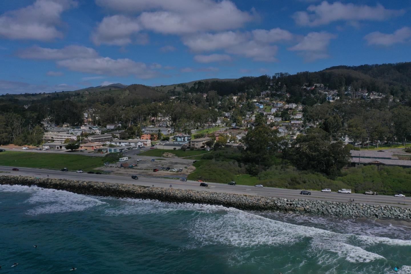 554 Francisco Street El Granada, CA 94018 - Photo 41 of 43 Gallery Image 41