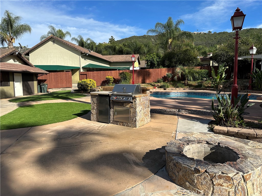 605 Cox Road San Marcos, CA 92069 - Photo 18 of 32