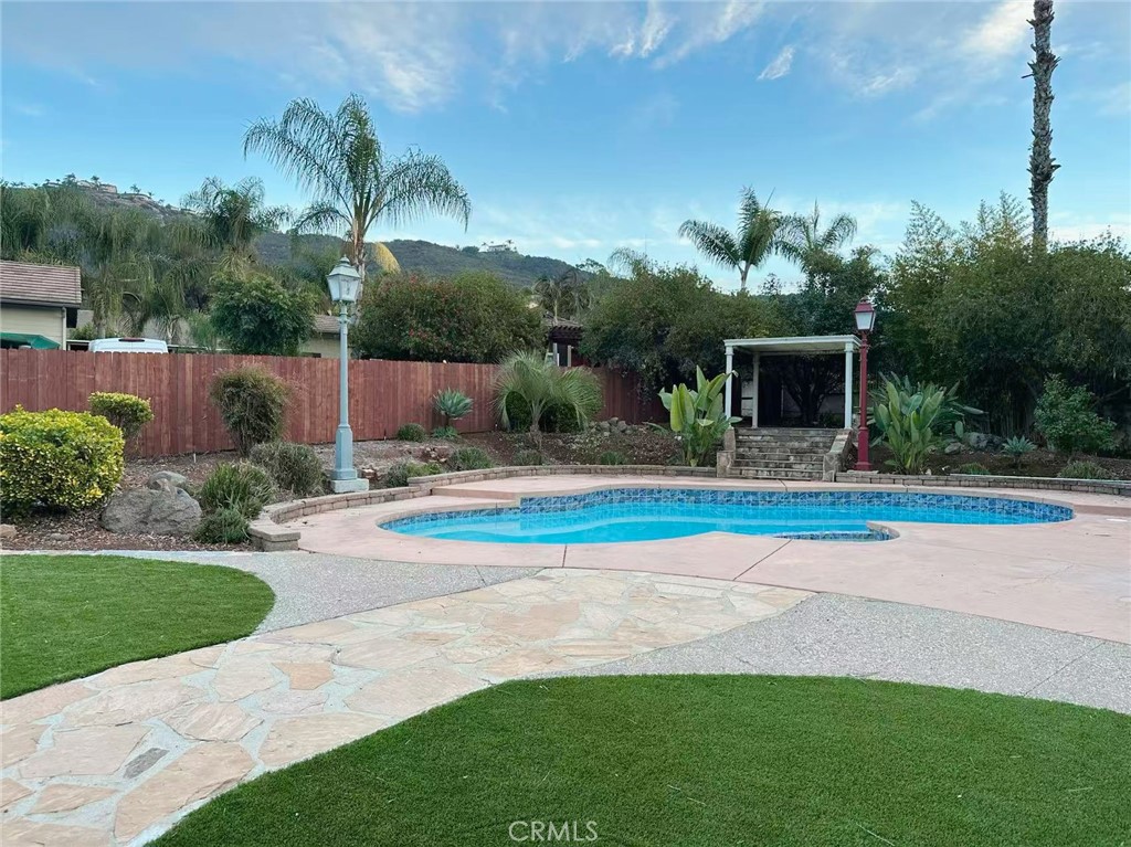 605 Cox Road San Marcos, CA 92069 - Photo 19 of 32