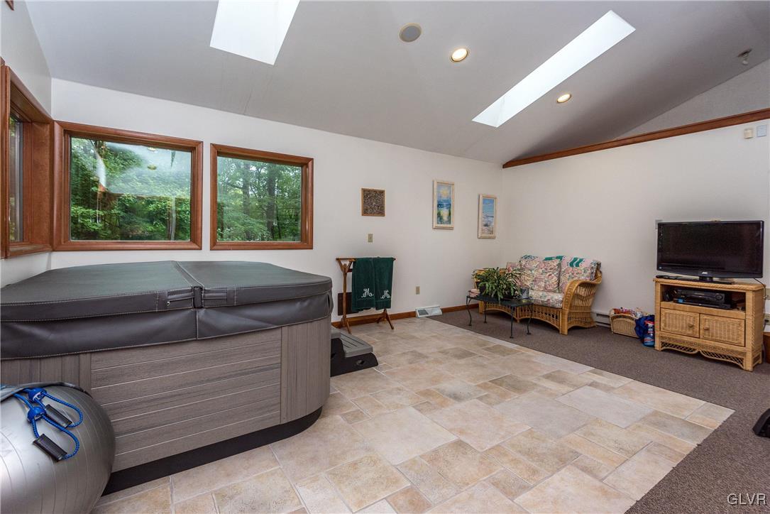 2310 Honeysuckle Road Allentown, PA 18103 - Photo 14 of 40 REAR SUNROOM-SPA ROOM