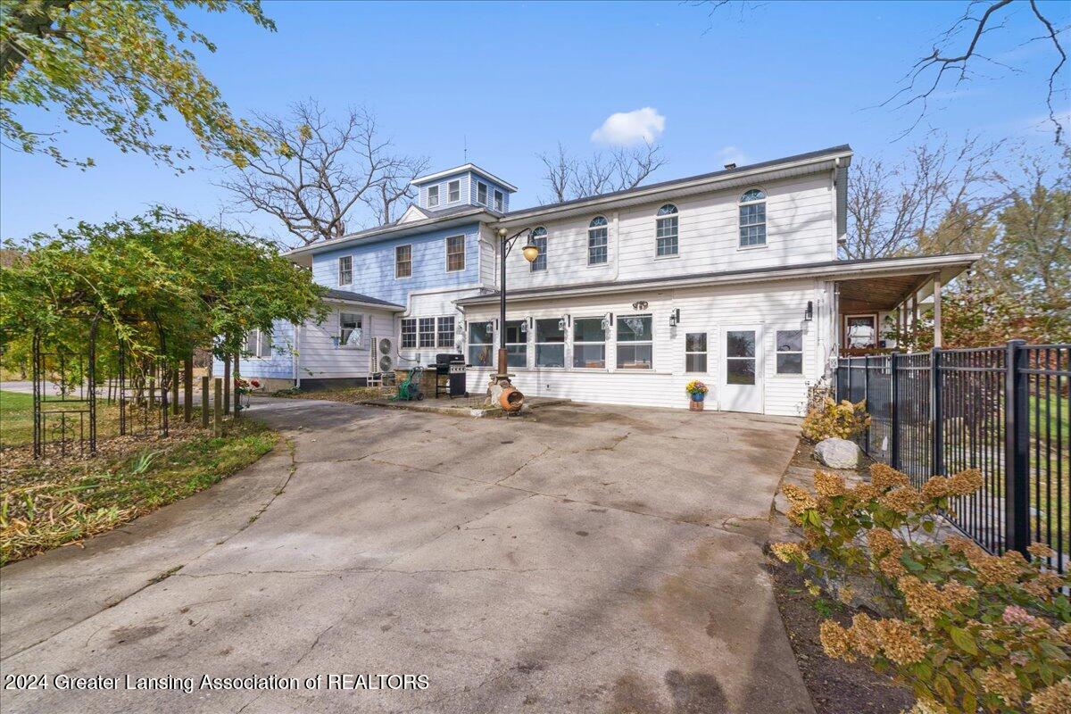 1976 Zimmer Road Williamston, MI 48895 - Photo 7 of 68 07-Media Jett - 07