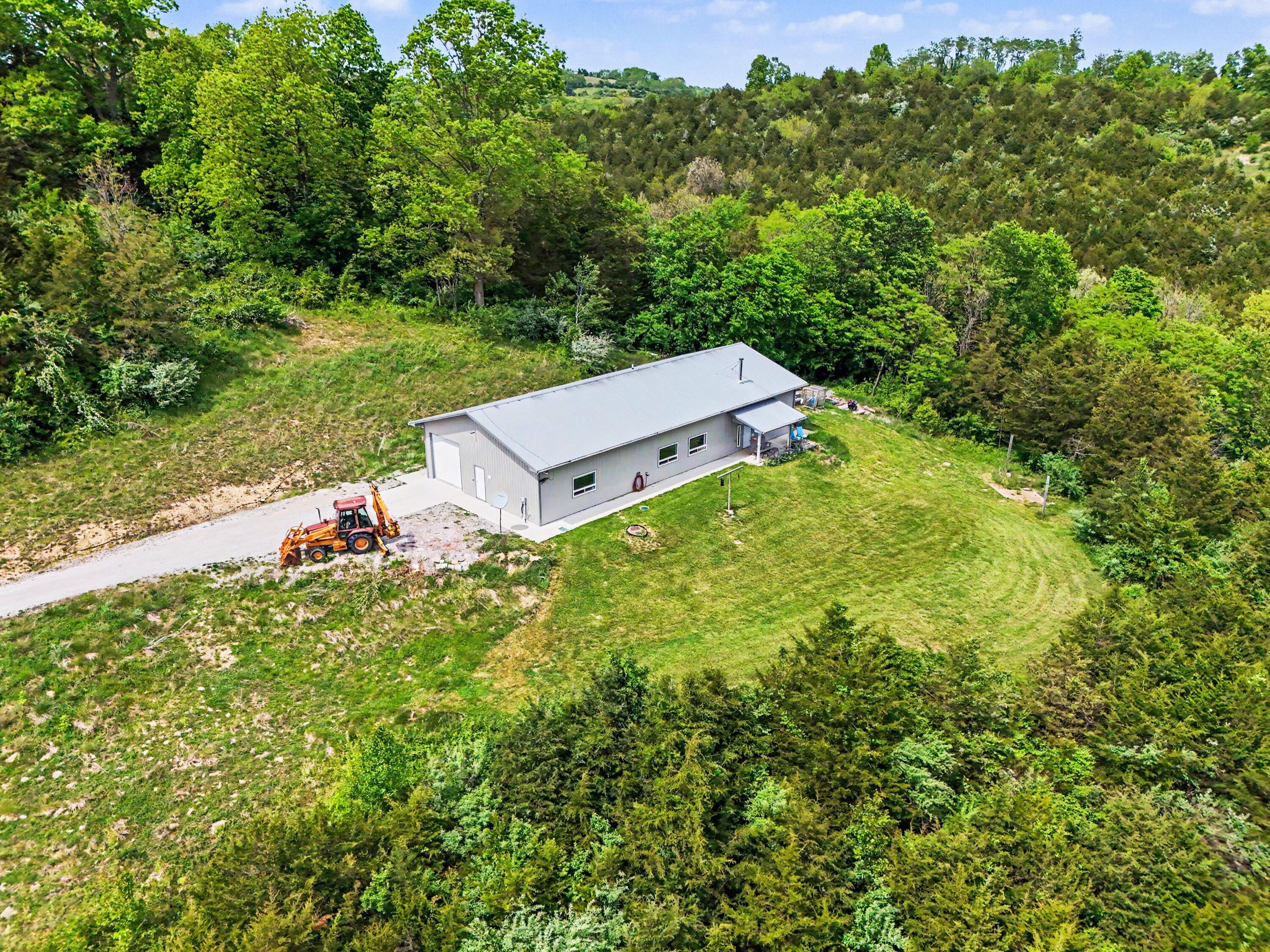 8768 Stonehouse Road Alexandria, KY 41001 - Photo 6 of 37