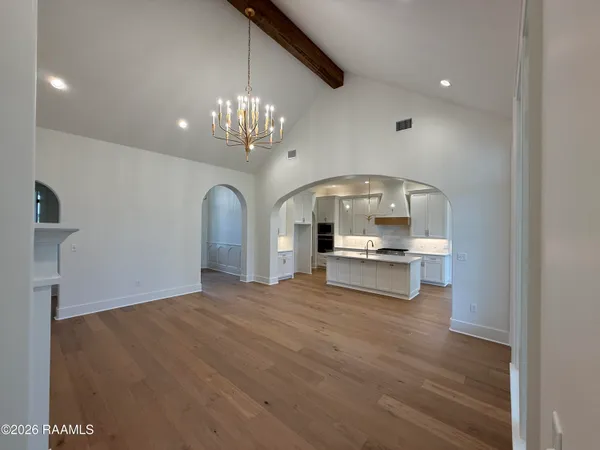 $749,000 | 102 Saltmeadow Lane, Lafayette, LA 70508