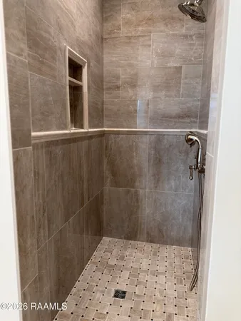 $749,000 | 102 Saltmeadow Lane, Lafayette, LA 70508