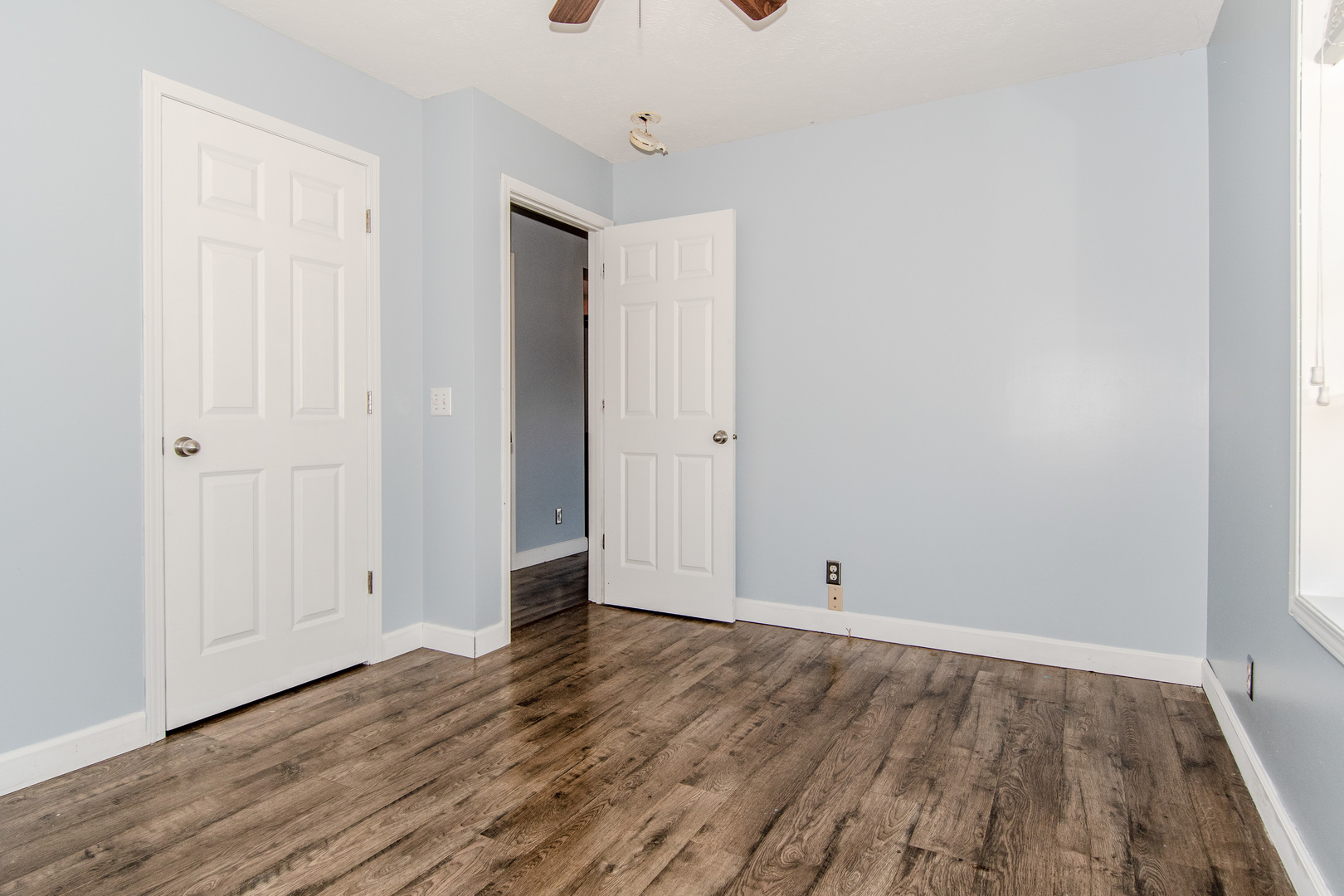 2970 North Dwight Road Morris, IL 60450 - Photo 12 of 43 a view of room with wooden floor