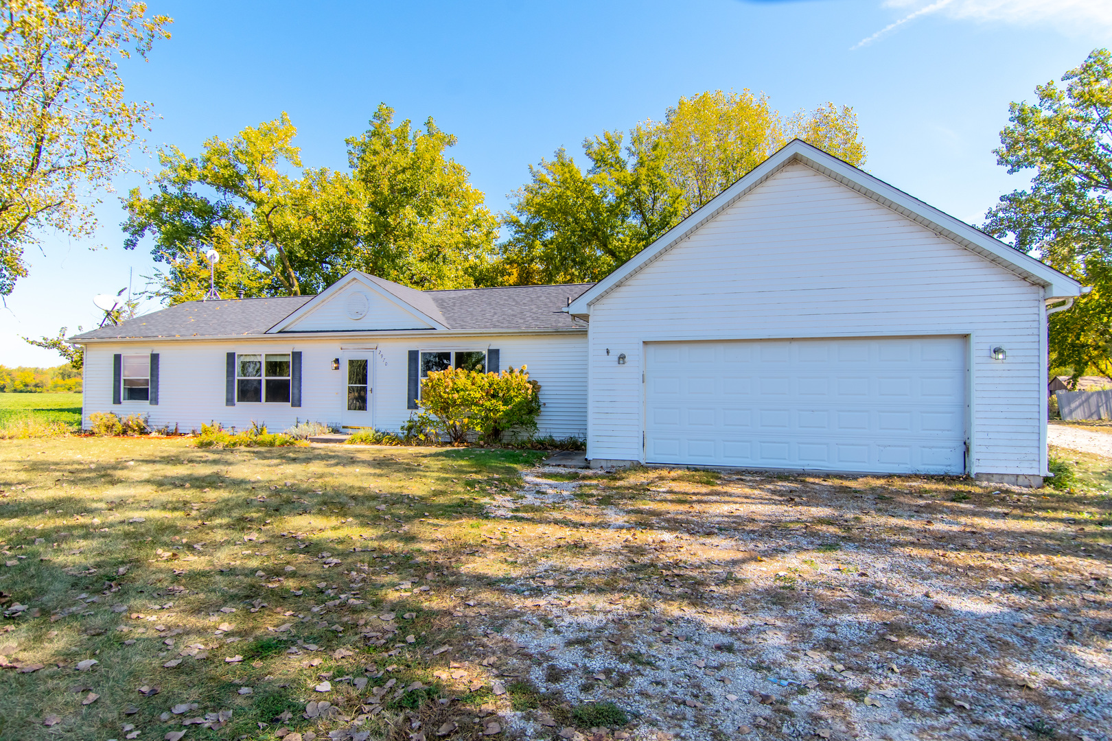2970 North Dwight Road Morris, IL 60450 - Photo 3 of 43 a view of a house with a yard