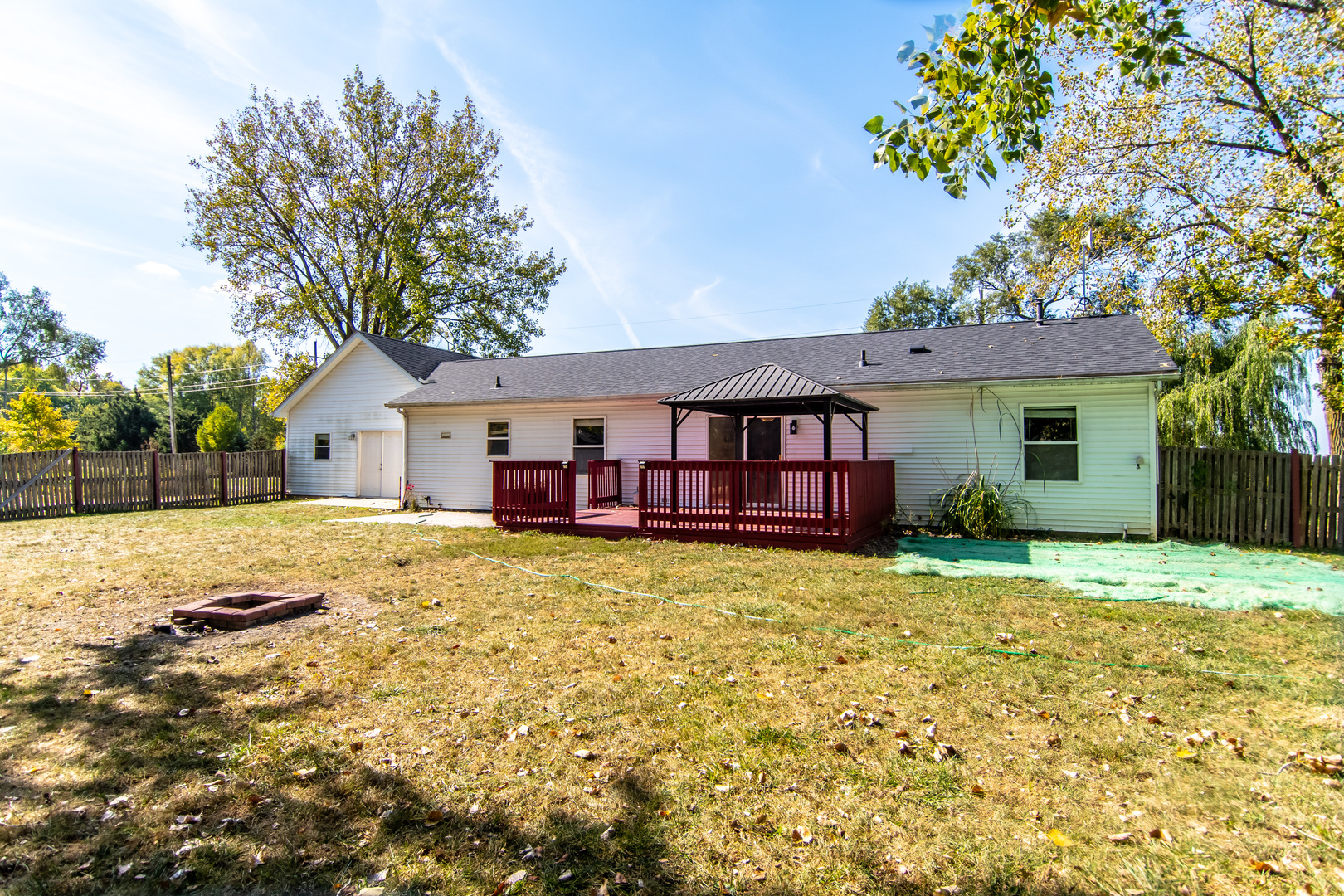 2970 North Dwight Road Morris, IL 60450 - Photo 37 of 43 a view of a house with a yard