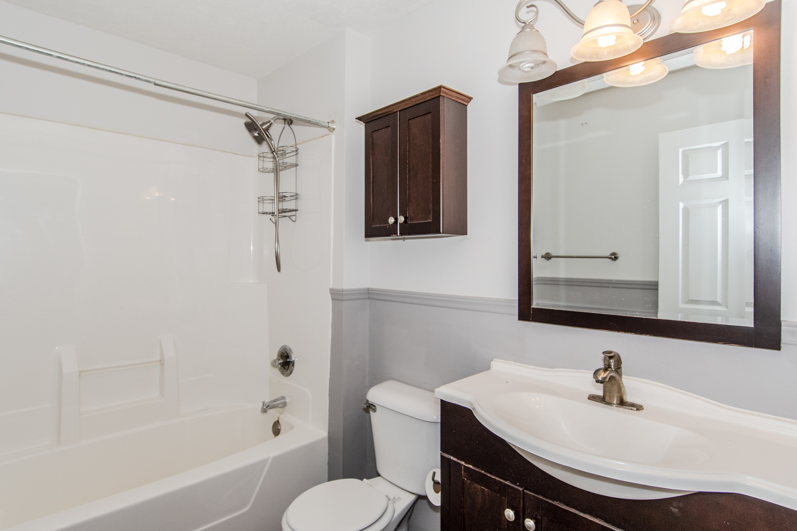 2970 North Dwight Road Morris, IL 60450 - Photo 7 of 43 a bathroom with a sink toilet and shower