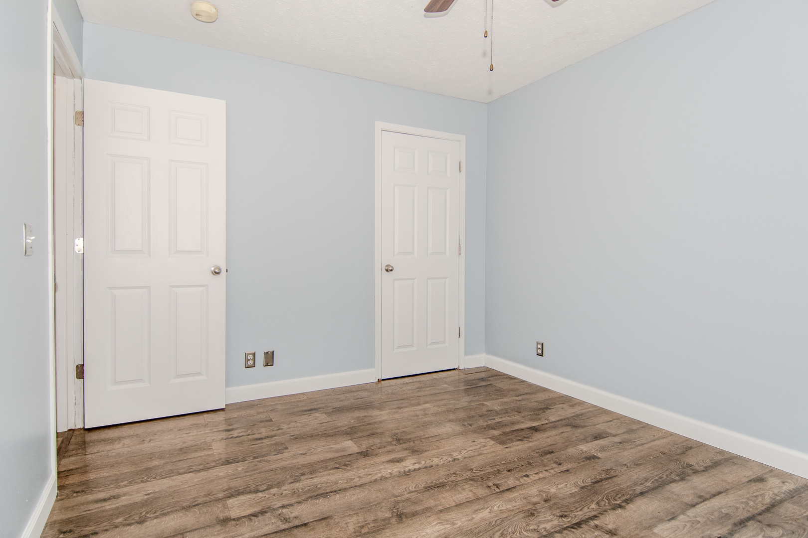 2970 North Dwight Road Morris, IL 60450 - Photo 9 of 43 an empty room with wooden floor