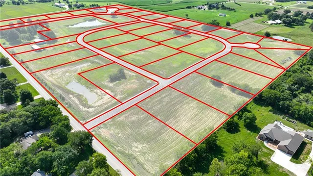 $129,900 | Lot 3 Trail View Drive, Baldwin City, KS 66006