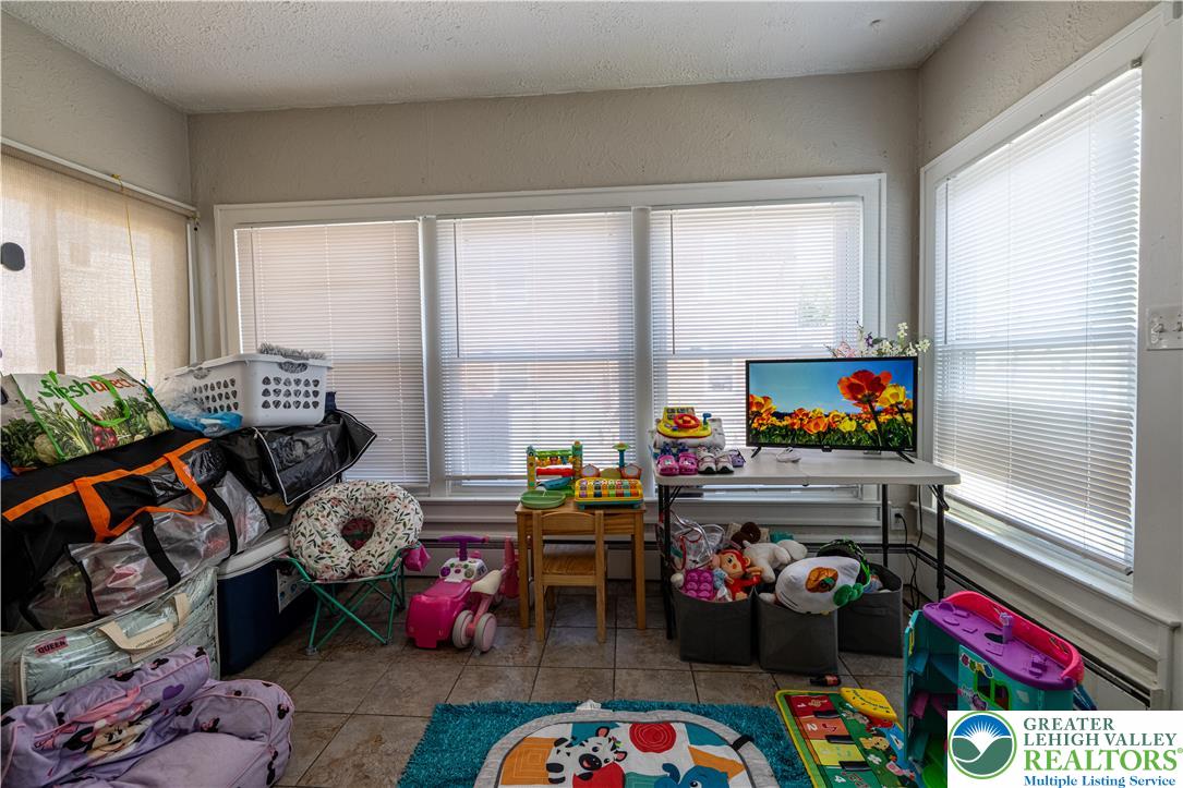 118 South 3rd Street Bangor, PA 18013 - Photo 11 of 33 This versatile space offers potential for various uses with ample natural light.
