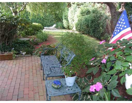 3 Beacon Hill Road, Unit B2 Newport, RI 02840 - Photo 10 of 12 Exterior Front. Private Patio