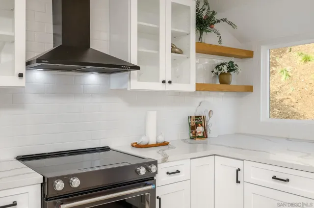 $1,649,000 | 10720 Old Saybrook Drive, San Diego, CA 92129