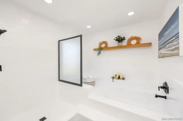 $1,649,000 | 10720 Old Saybrook Drive, San Diego, CA 92129