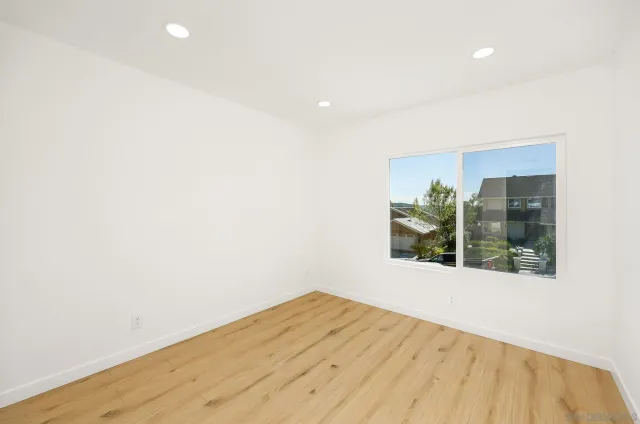 $1,649,000 | 10720 Old Saybrook Drive, San Diego, CA 92129