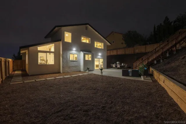 $1,649,000 | 10720 Old Saybrook Drive, San Diego, CA 92129