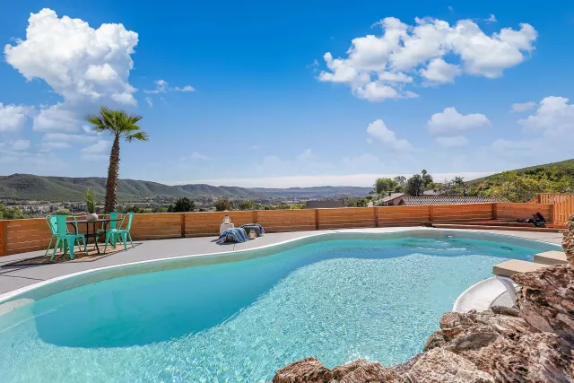 $1,649,000 | 10720 Old Saybrook Drive, San Diego, CA 92129