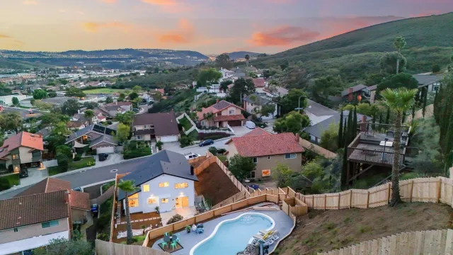 $1,649,000 | 10720 Old Saybrook Drive, San Diego, CA 92129