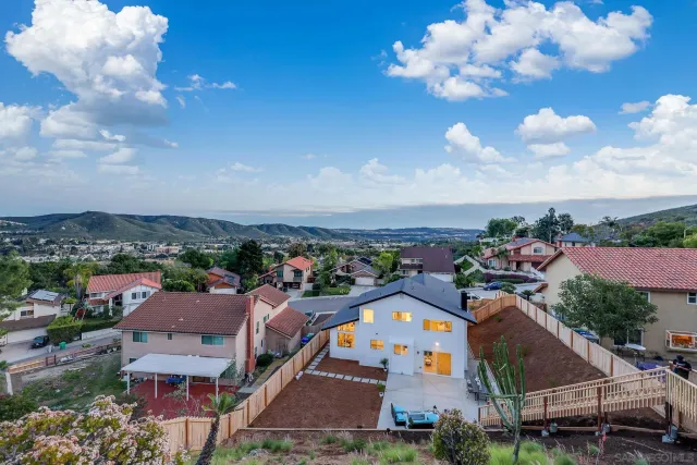 $1,649,000 | 10720 Old Saybrook Drive, San Diego, CA 92129