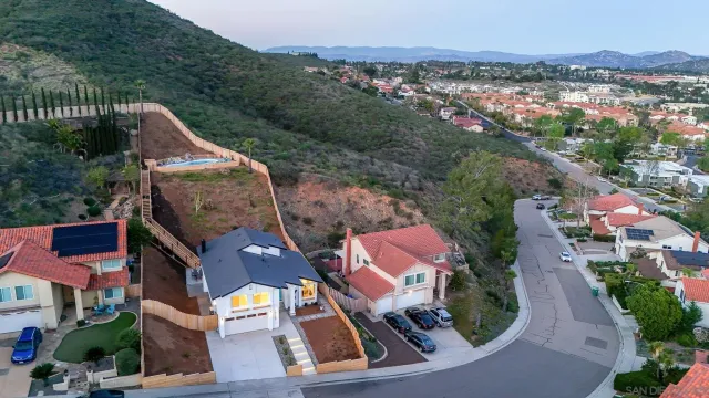 $1,649,000 | 10720 Old Saybrook Drive, San Diego, CA 92129