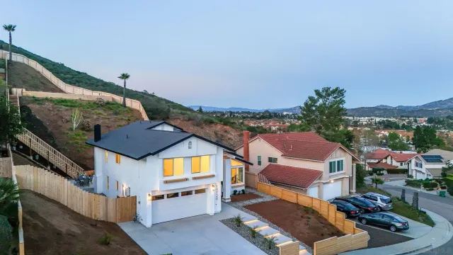 $1,649,000 | 10720 Old Saybrook Drive, San Diego, CA 92129