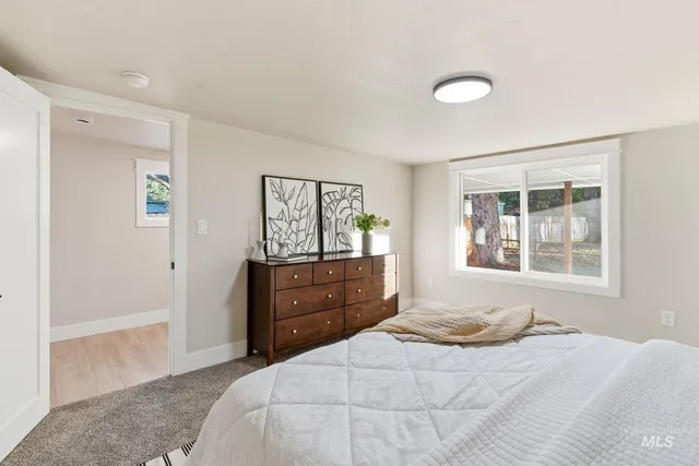 $575,000 | 325 West Howe Street, Boise, ID 83706