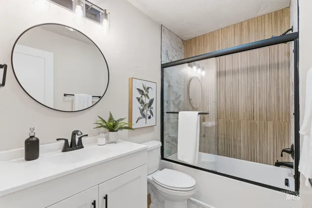 $575,000 | 325 West Howe Street, Boise, ID 83706