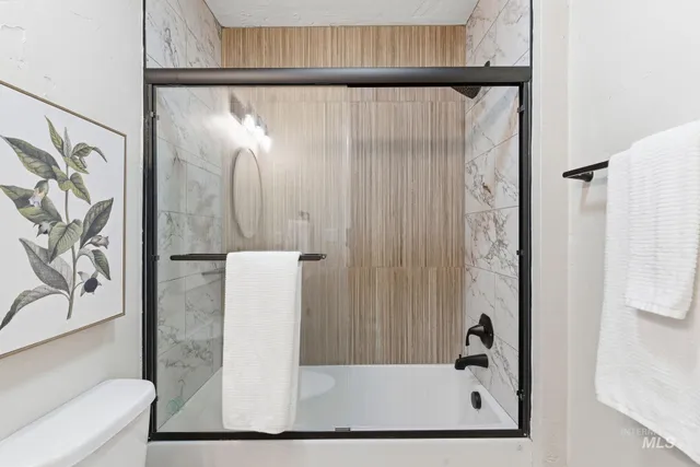 $575,000 | 325 West Howe Street, Boise, ID 83706