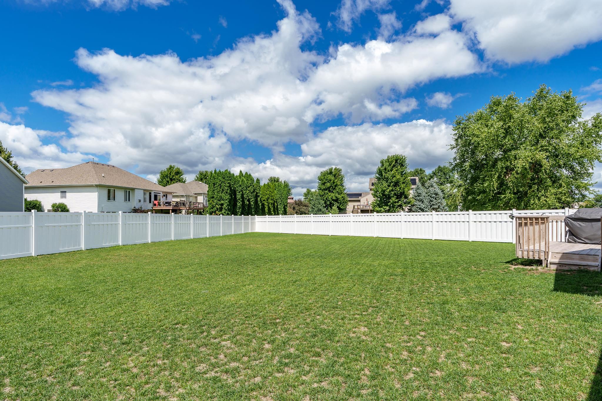 779 Boz Way Belvidere, IL 61008 - Photo 27 of 39