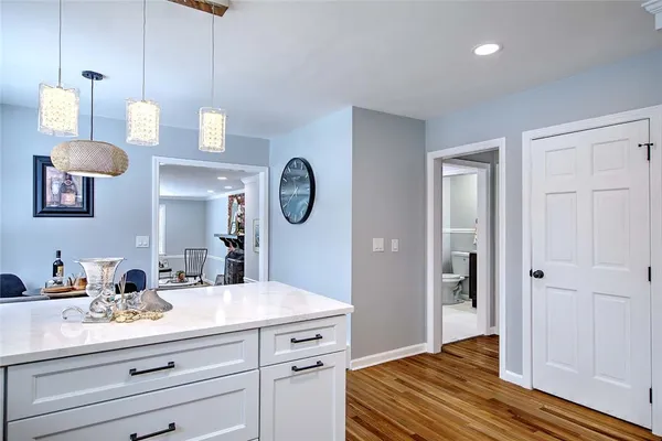$949,900 | 3 Pinetop Road, Barrington, RI 02806