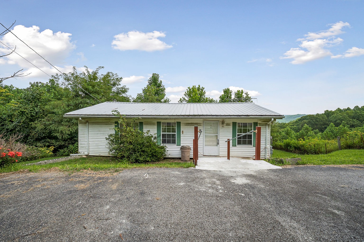 1183 Poss Road Smithville, TN 37166 - Photo 1 of 25