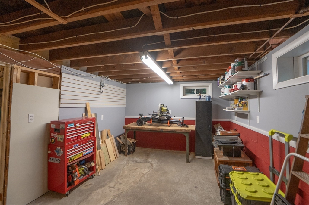 53 Bulfinch Road Lynn, MA 01902 - Photo 38 of 42