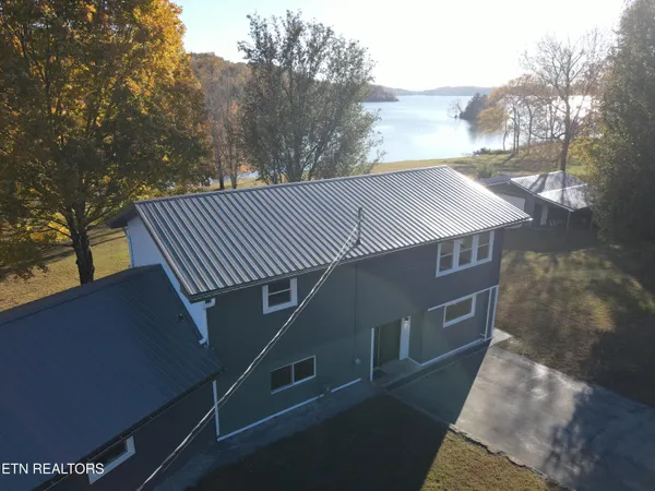 $699,900 | 254 Karen Drive, Spring City, TN 37381