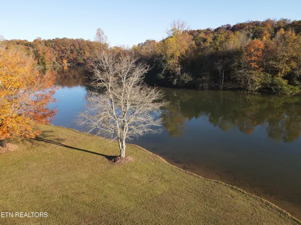 $699,900 | 254 Karen Drive, Spring City, TN 37381