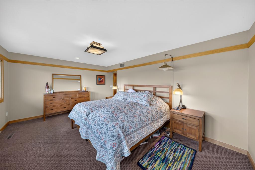5185 Meadow Crossing Road Southwest Rochester, MN 55902 - Photo 27 of 72