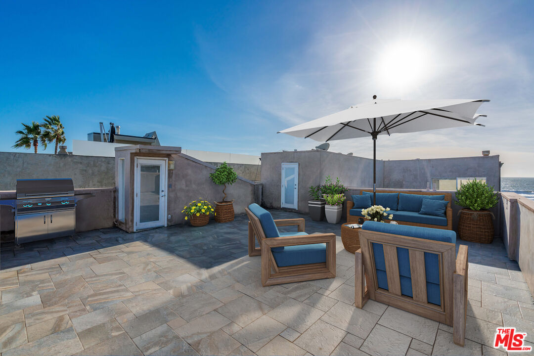 3711 Ocean Front Walk, Unit 3 Marina del Rey, CA 90292 - Photo 37 of 43