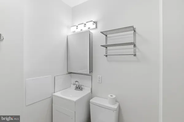 $3,000 | 3726 Stanton Street, Philadelphia, PA 19129