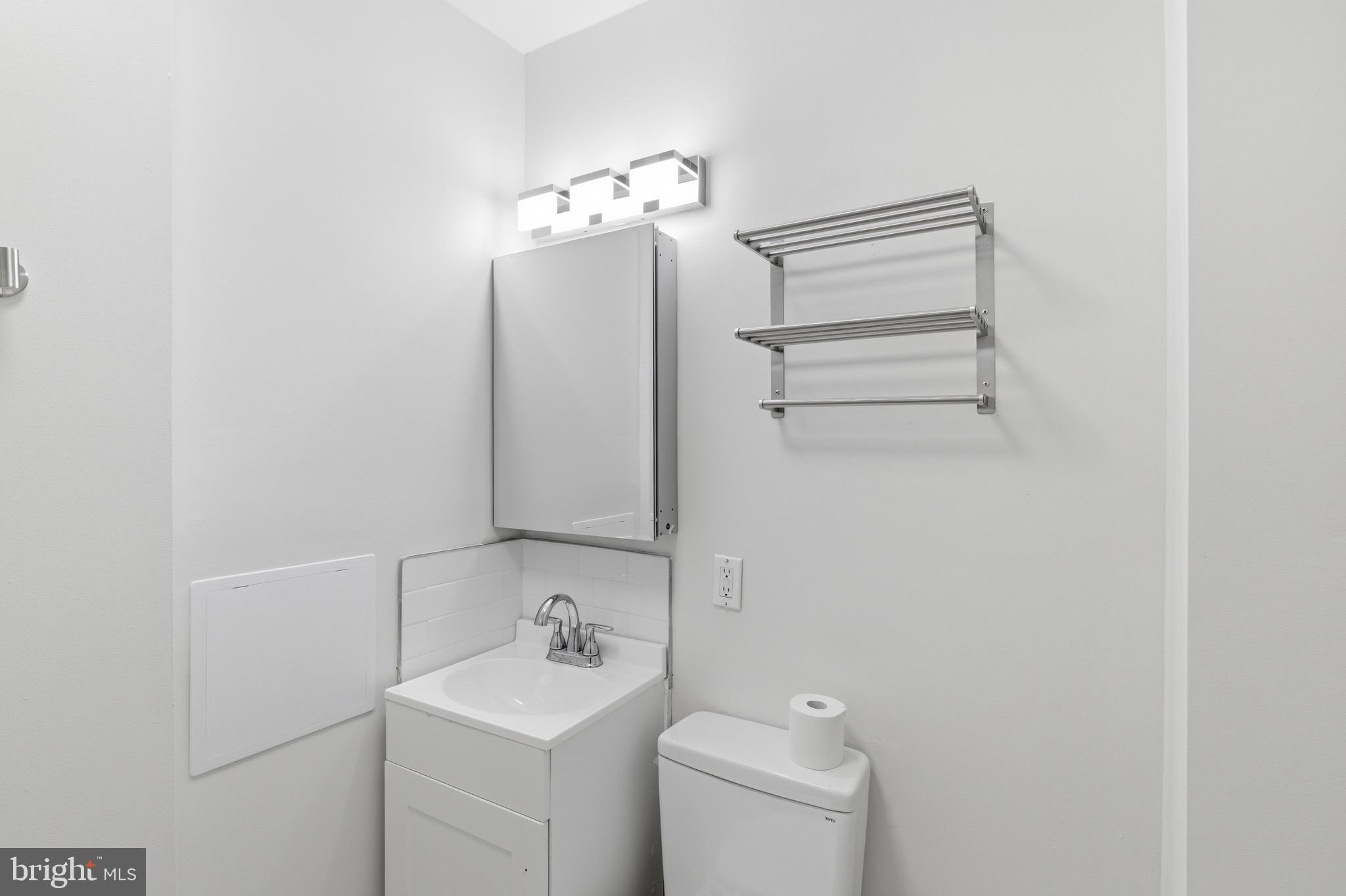 3726 Stanton Street Philadelphia, PA 19129 - Photo 14 of 32