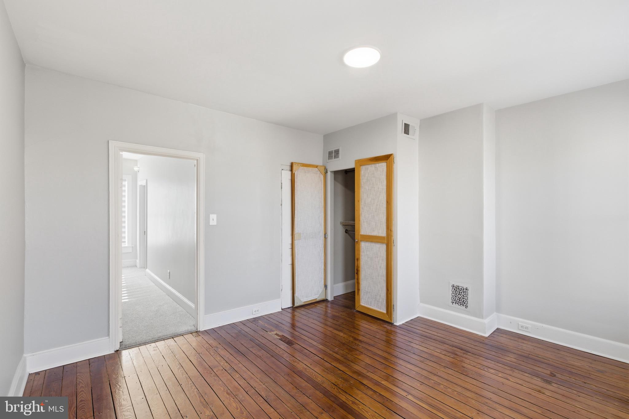 3726 Stanton Street Philadelphia, PA 19129 - Photo 4 of 32