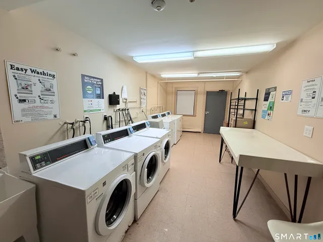 $1,950 | 900 Hope Street, Unit 6C, Stamford, CT 06907