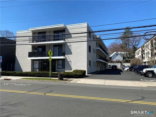 $1,950 | 900 Hope Street, Unit 6C, Stamford, CT 06907
