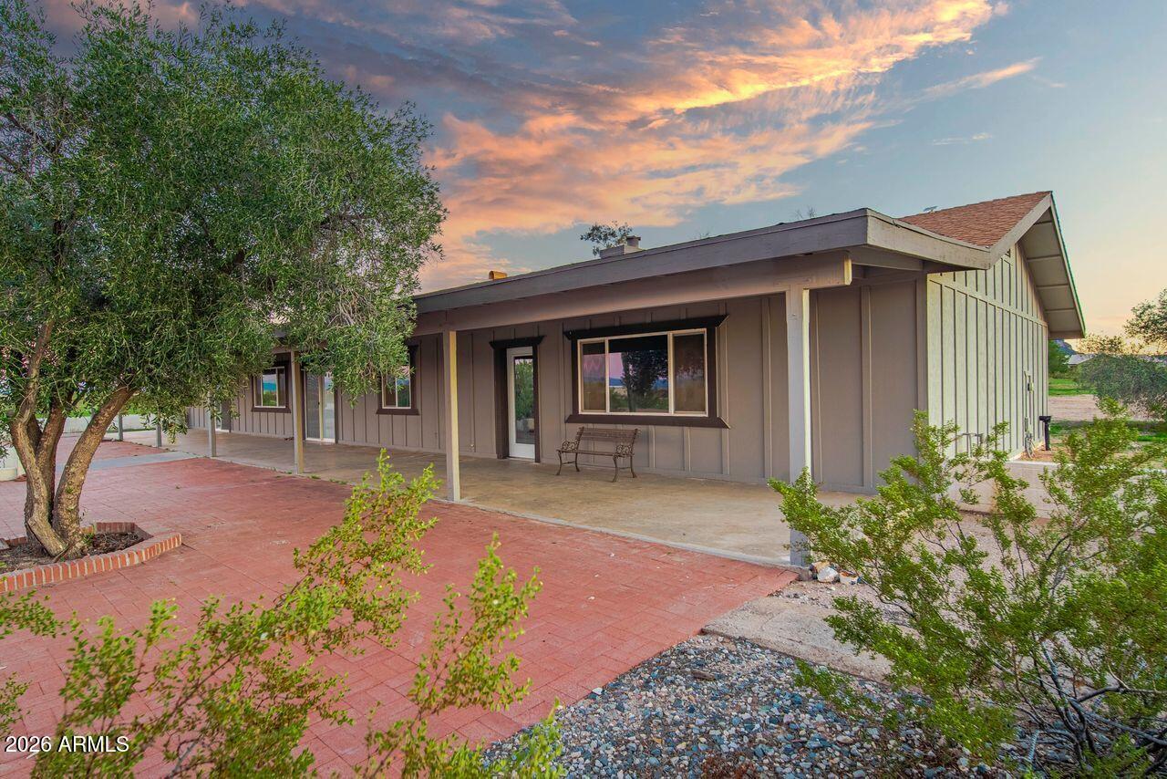 51718 West Donald Road Aguila, AZ 85320 - Photo 31 of 59
