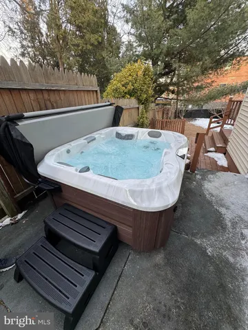 $338,000 | 33 North Mary Street, Lancaster, PA 17603