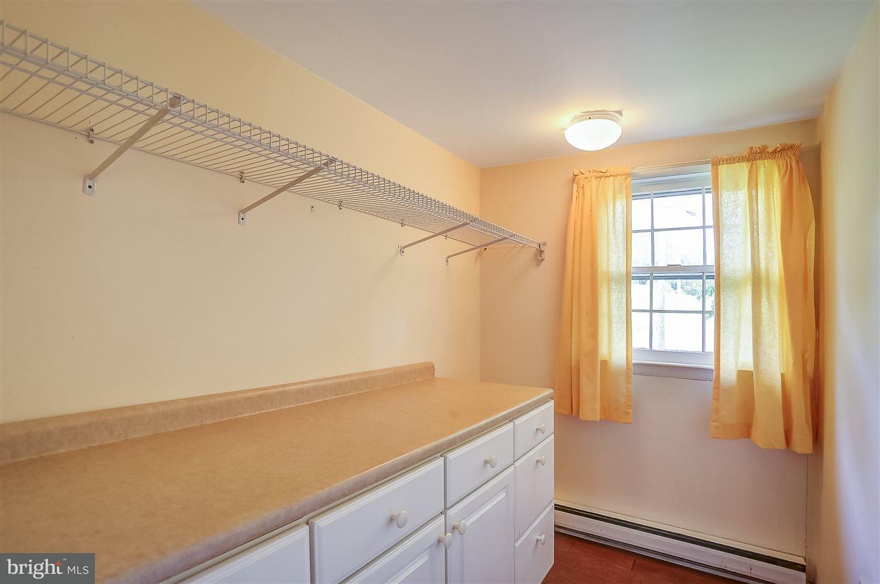 1007 Burnt House Road Carlisle, PA 17015 - Photo 17 of 25 Gallery Image 17