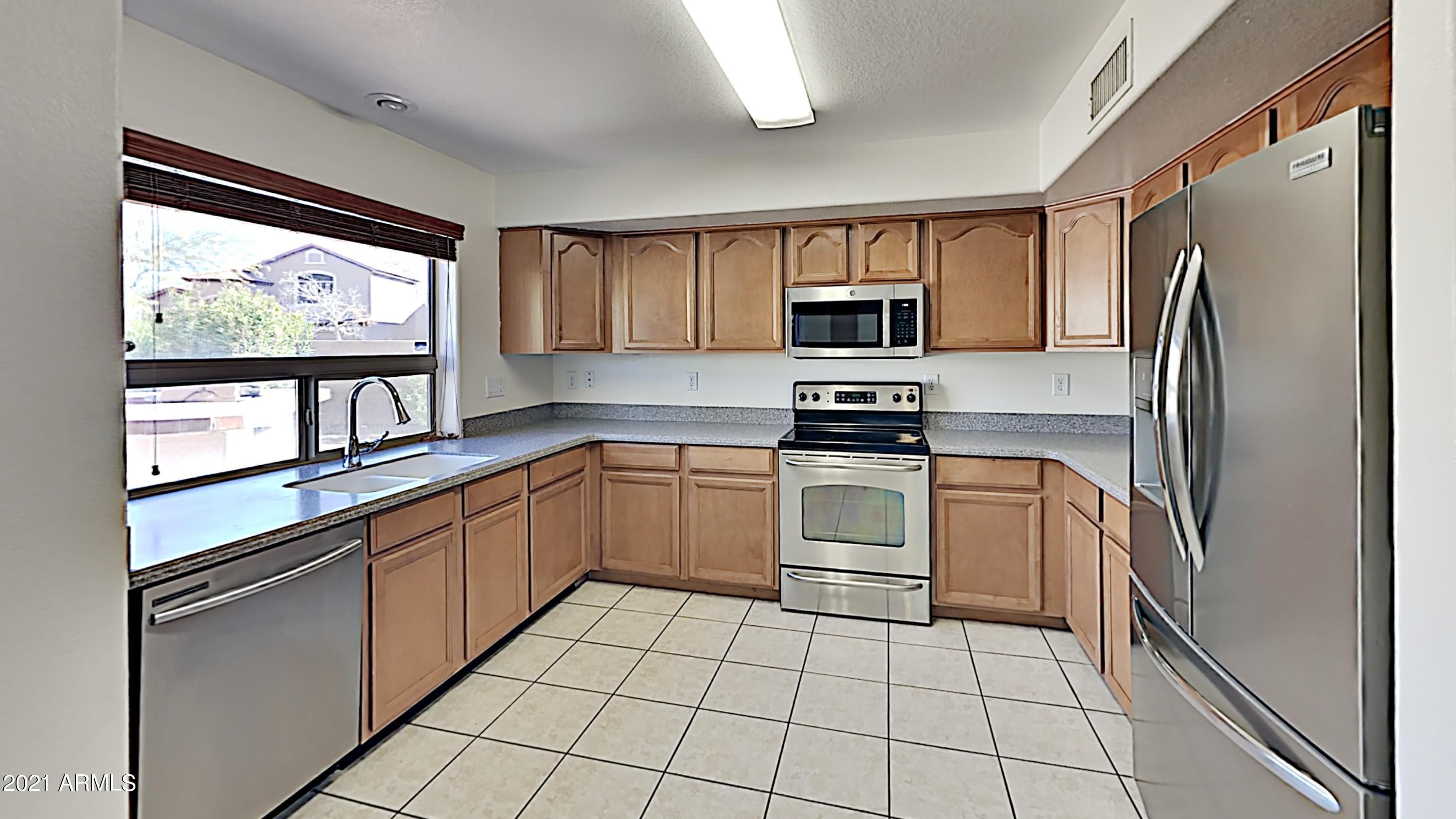 4916 West Ardmore Road Laveen, AZ 85339 - Photo 6 of 20 5_Image_X8UJ1aF3lY