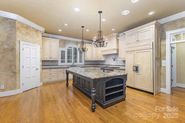 $1,790,000 | 517 Kingsdown Court, Waxhaw, NC 28173