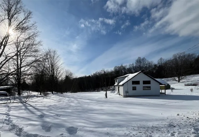 $674,999 | 119 Bakertown Road, Accord, NY 12404